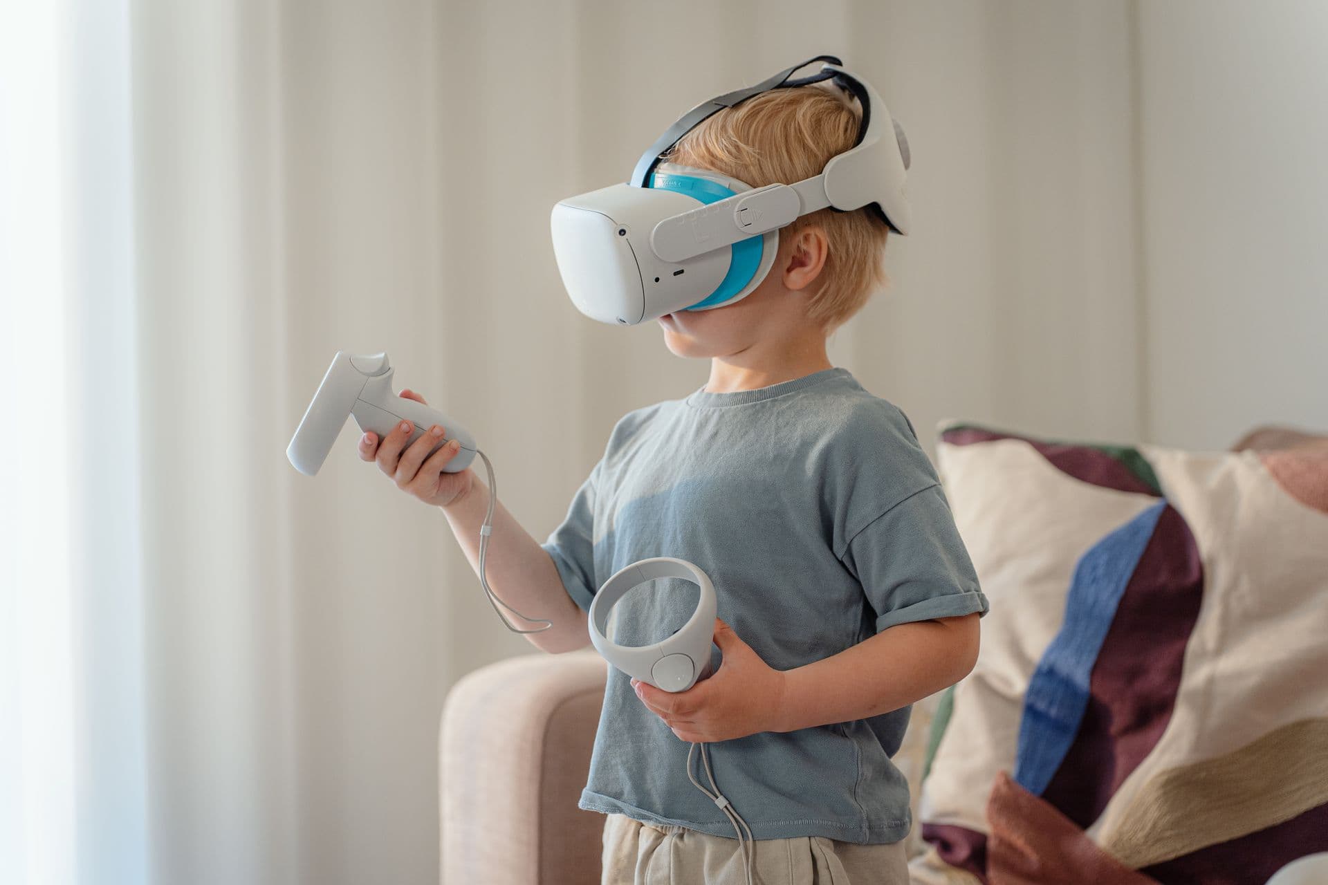 655540 Child With Vr Headset Web Version 1920px