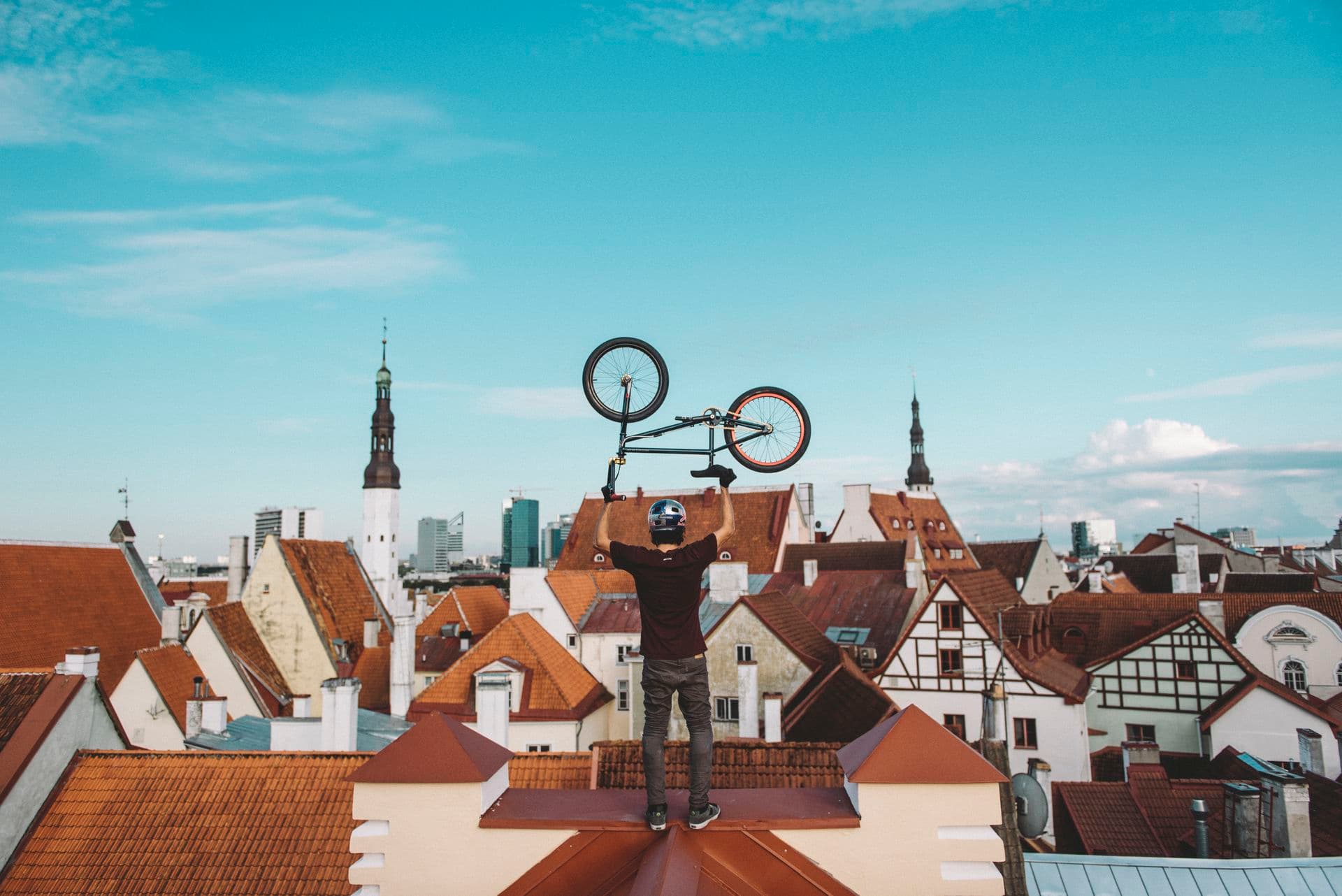253216 Rooftop Bike Web Version 1920px