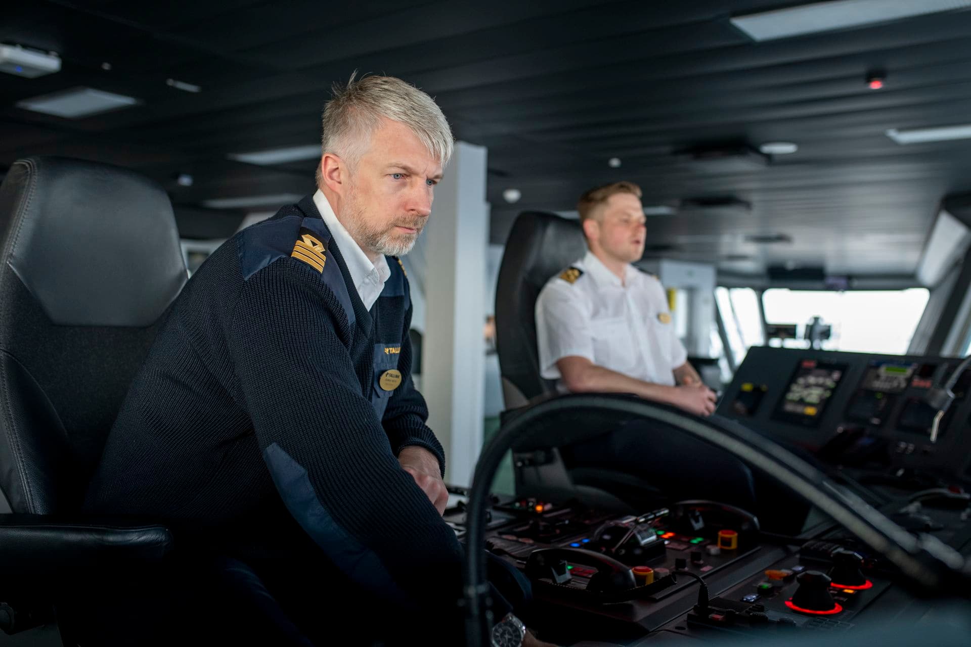 254930 Captain Web Version 1920px